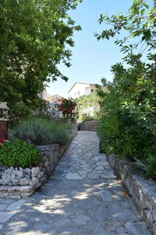 Apartments Nice View Krk Town Exterior foto